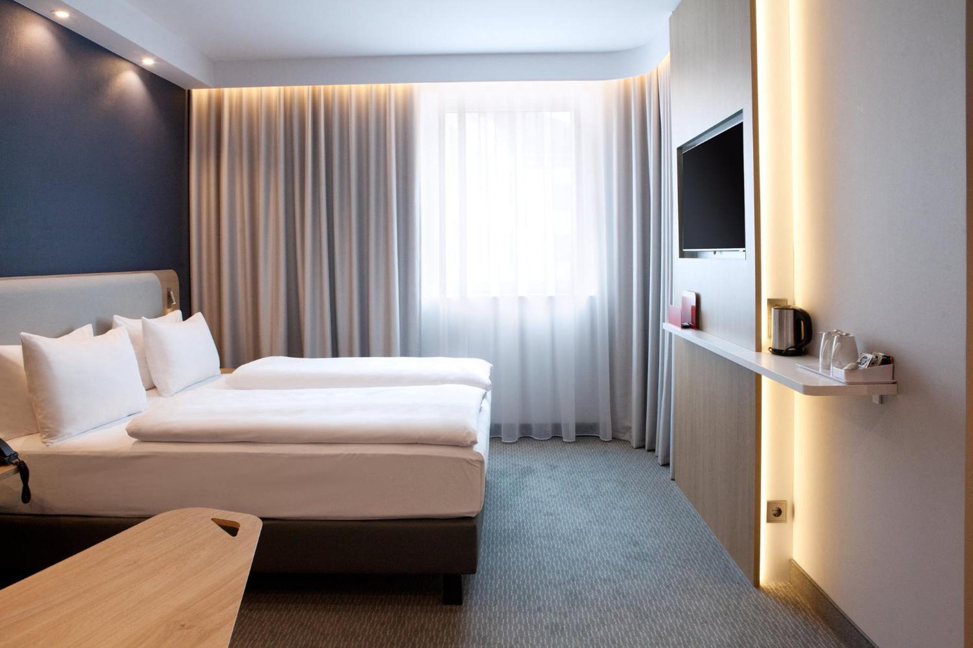 Holiday Inn Express Bochum By Ihg Exterior photo